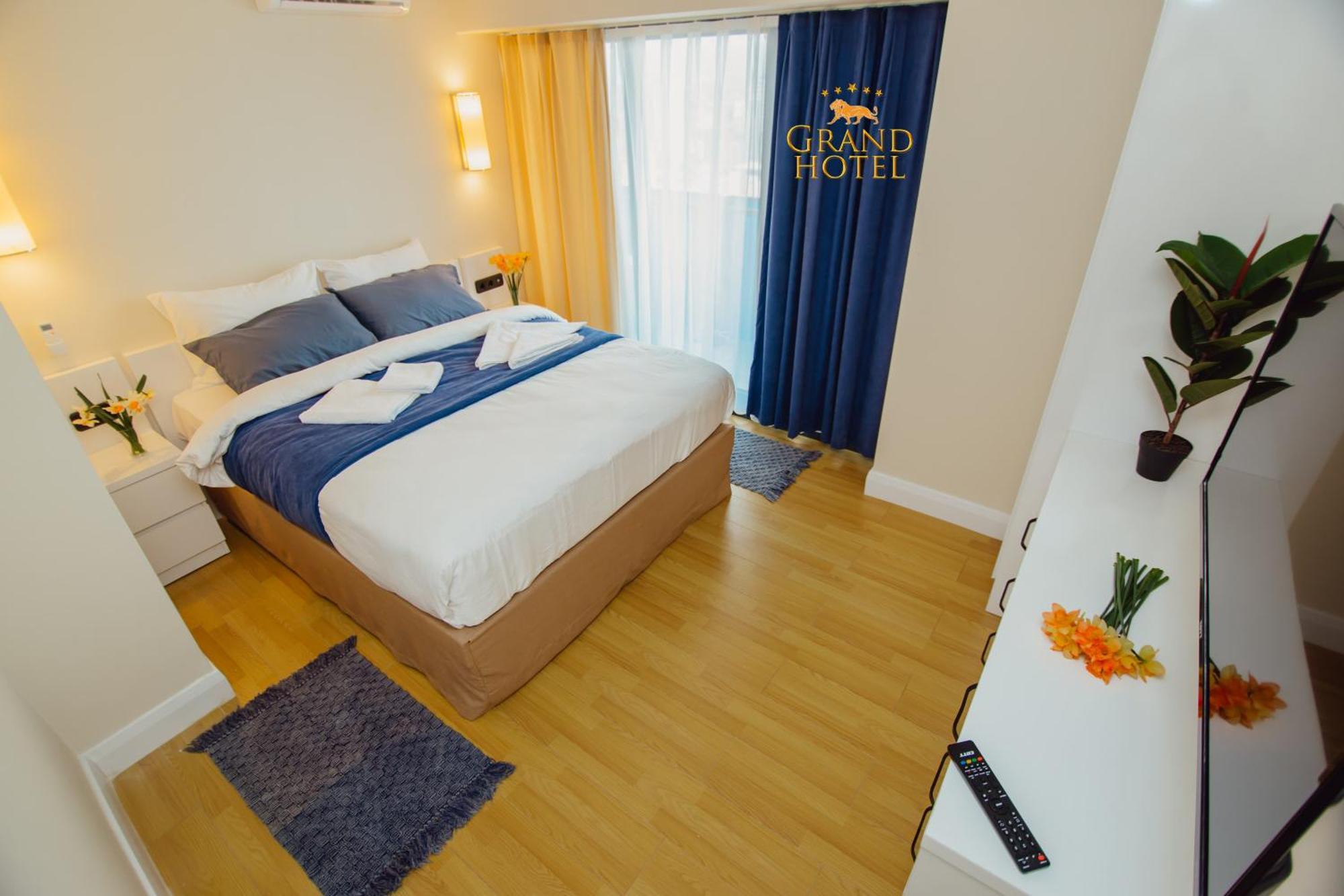 Grand Hotel ☆ Orbi City Batumi Eksteriør bilde